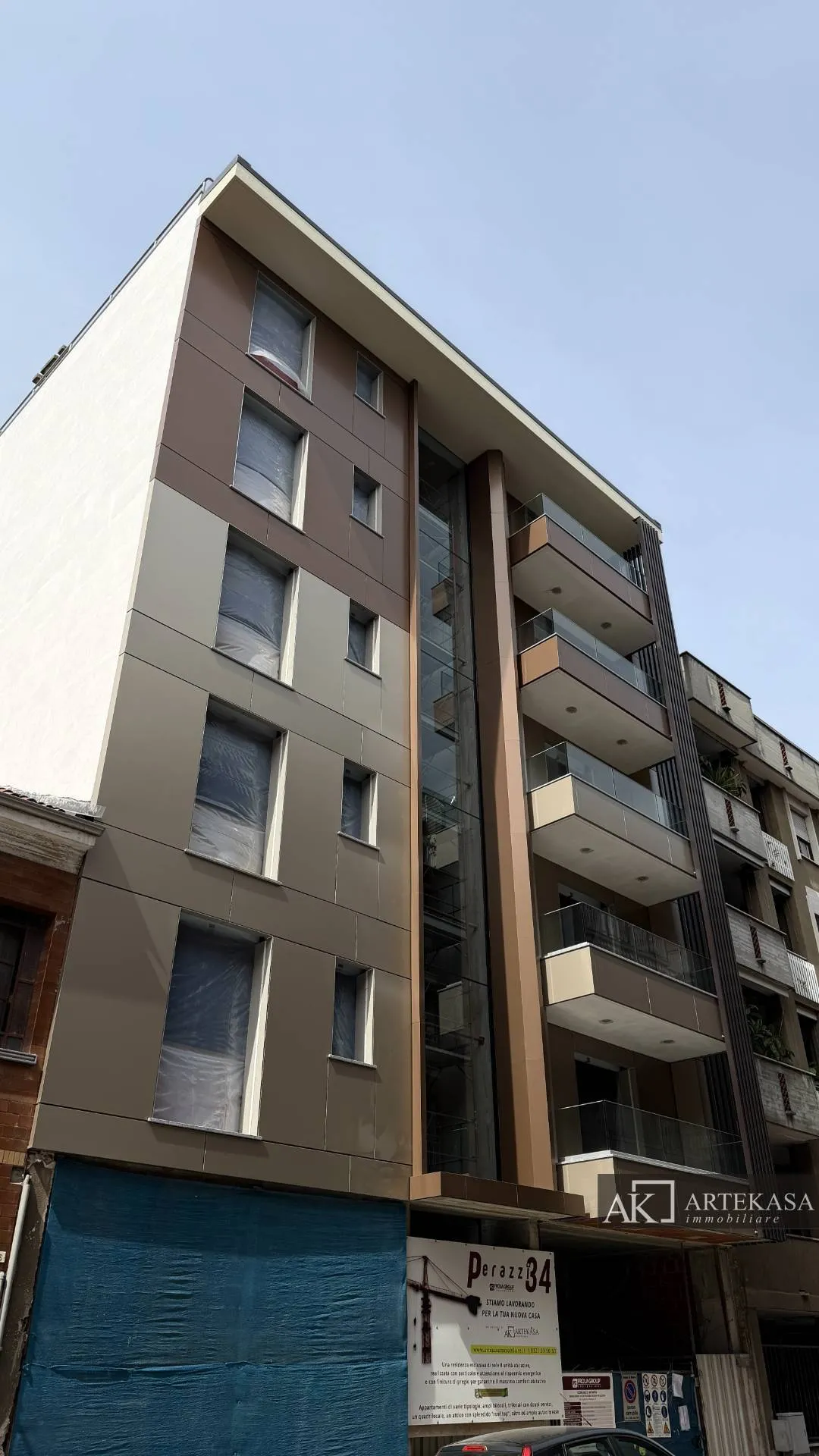 3 LOCALI in vendita a Novara, 4 - San Martino - foto 1