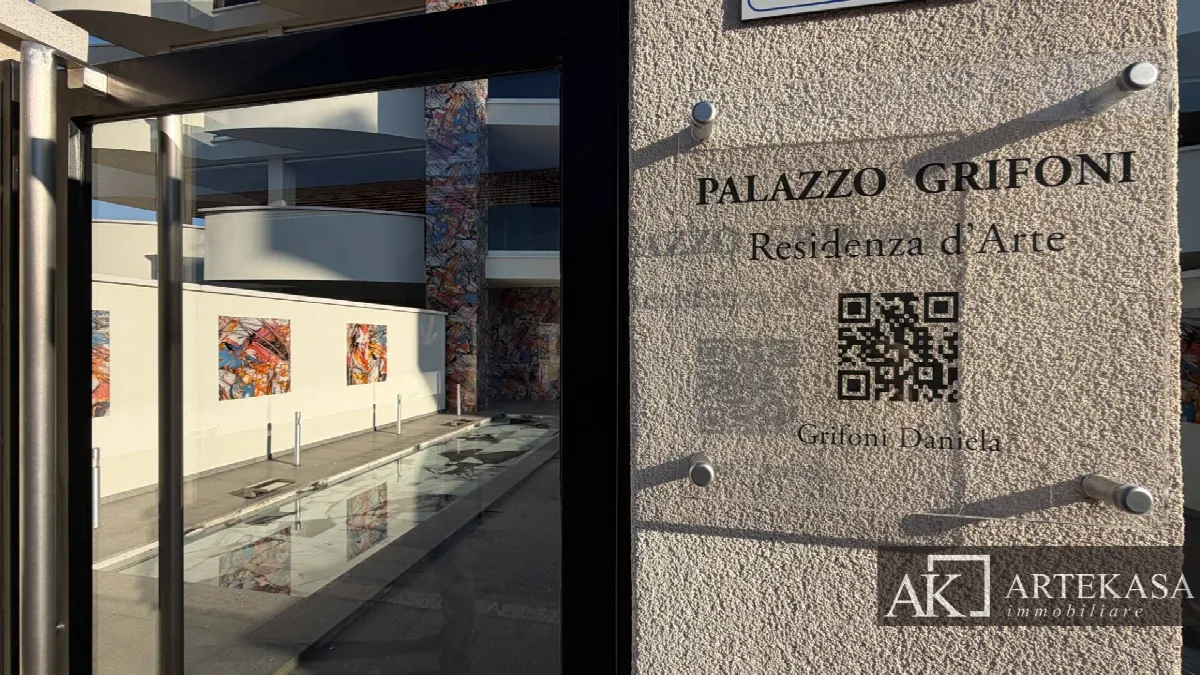 OLTRE 5 LOCALI in vendita a Novara, 2 - Porta Mortara - foto 4