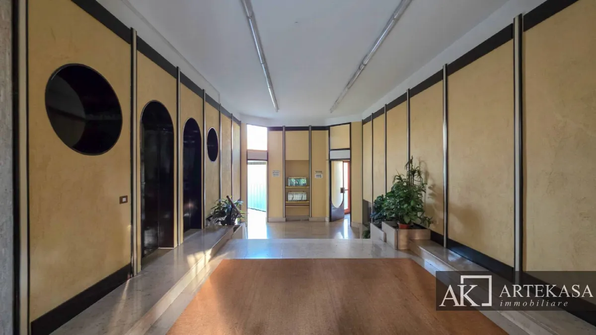 4 LOCALI in vendita a Novara, 1 - Centro - foto 3