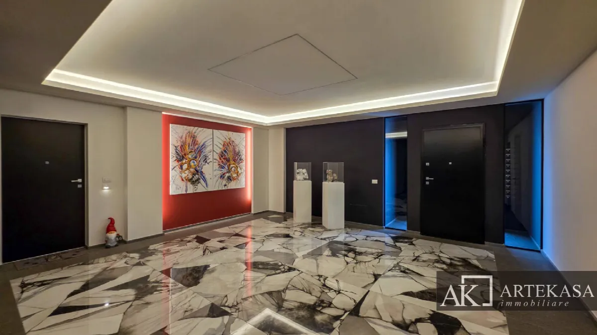 3 LOCALI in vendita a Novara, 2 - Porta Mortara - foto 5
