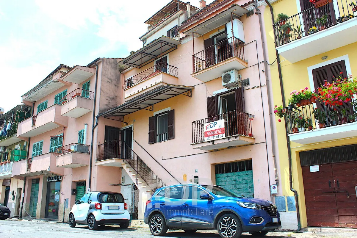 Appartamento in vendita a Palombara Sabina, Cretone - foto 2