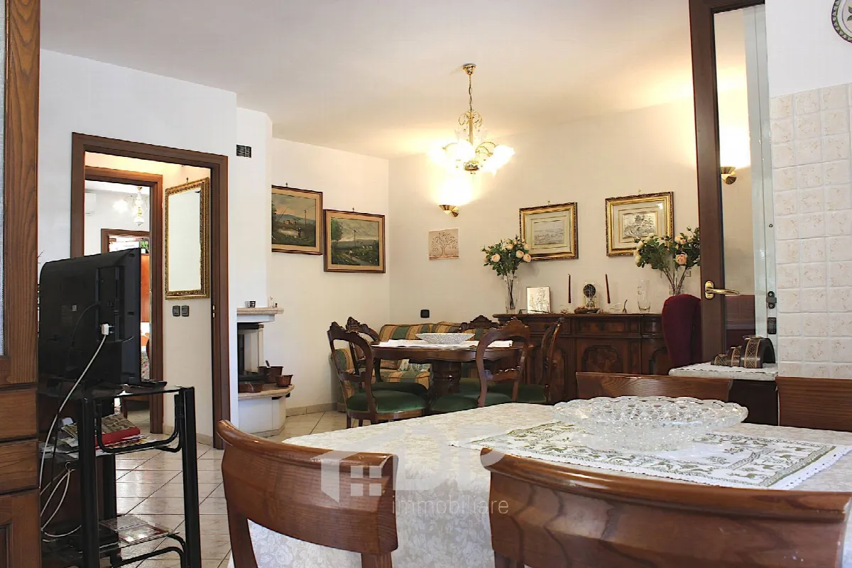 Appartamento in vendita a Palombara Sabina, Semicentrale - foto 4