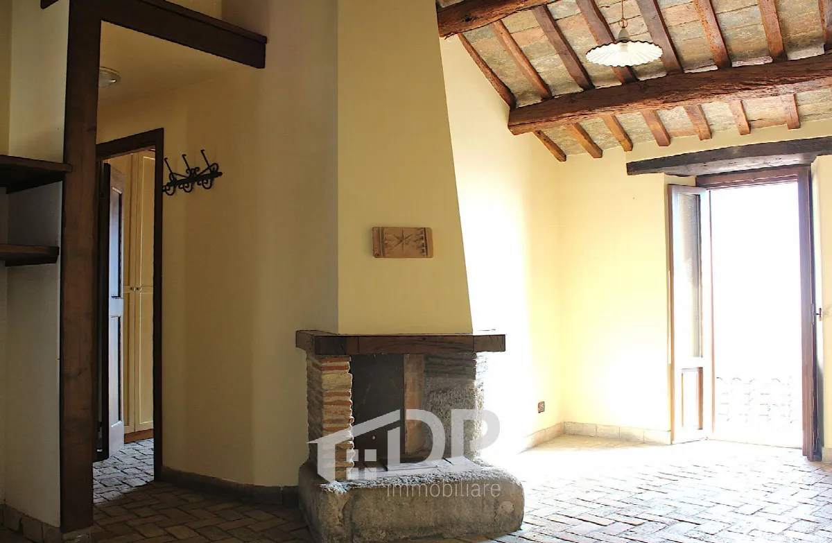 Appartamento in vendita a Palombara Sabina, Centro Storico - foto 9