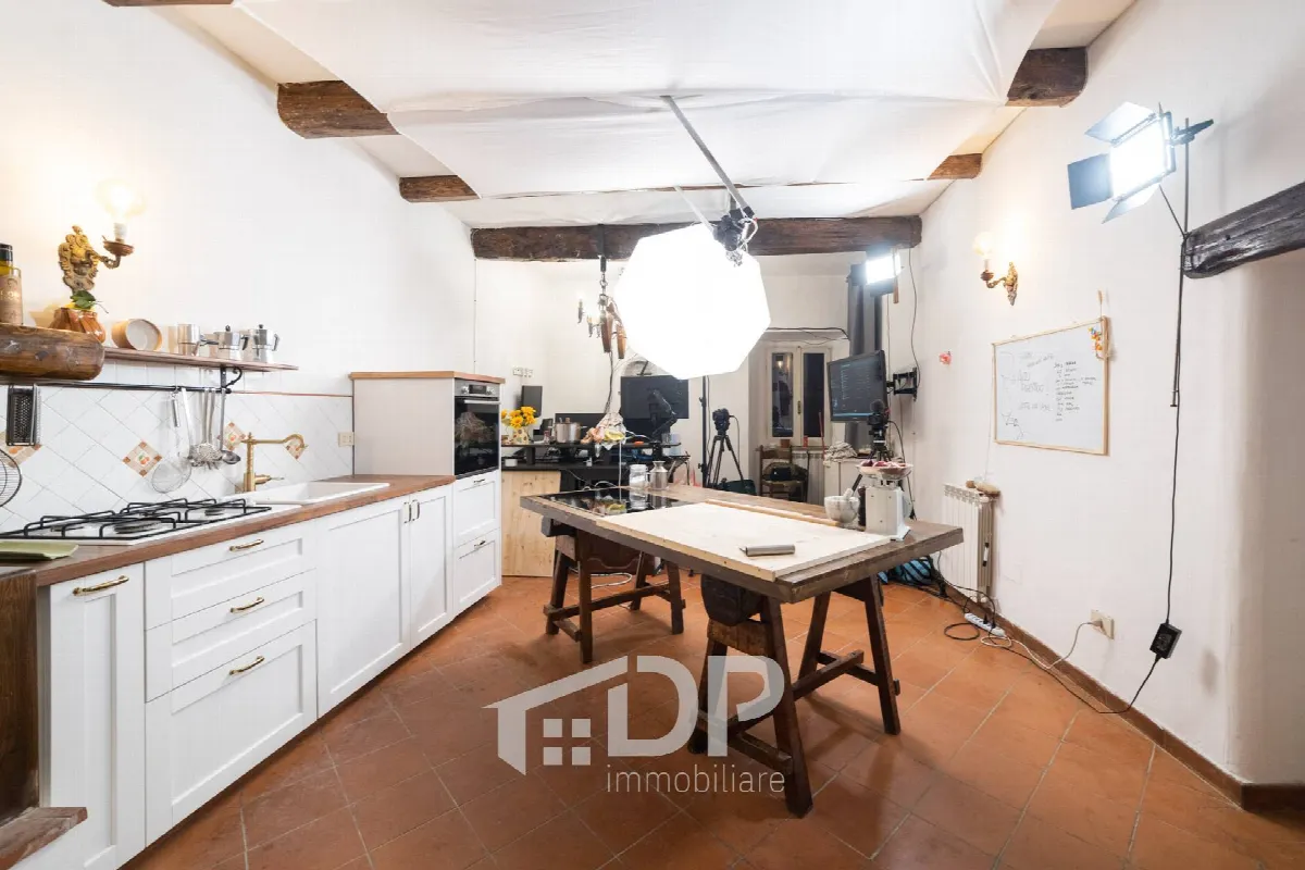 Appartamento in vendita a Palombara Sabina, Centro Storico - foto 6