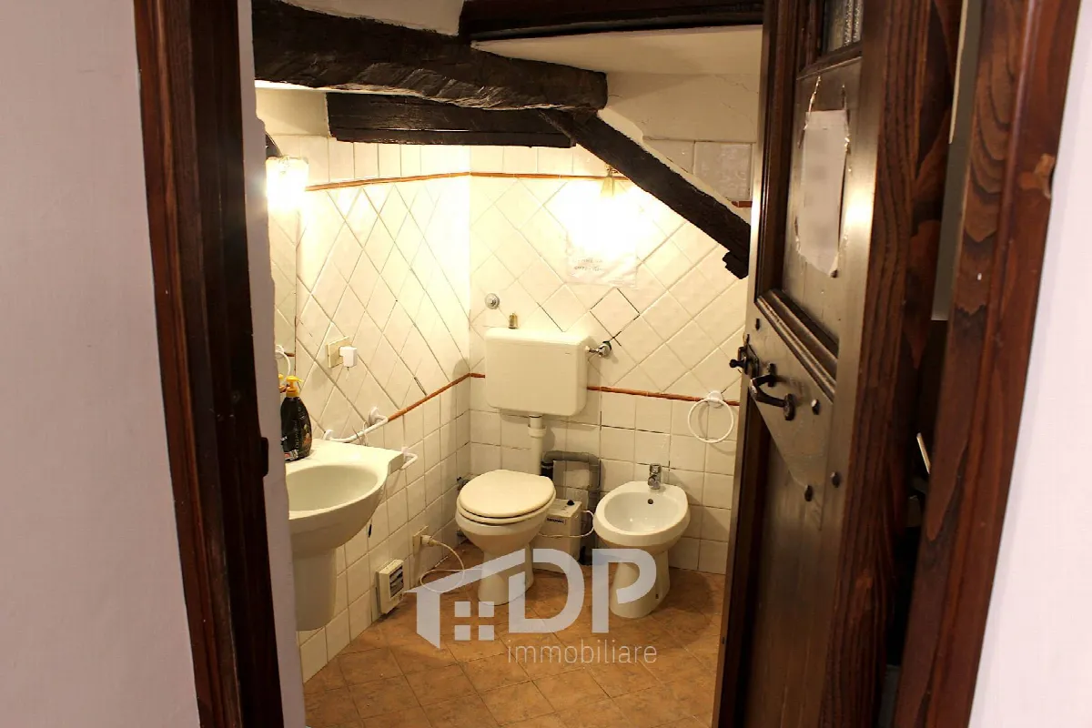 Appartamento in vendita a Palombara Sabina, Centro Storico - foto 9