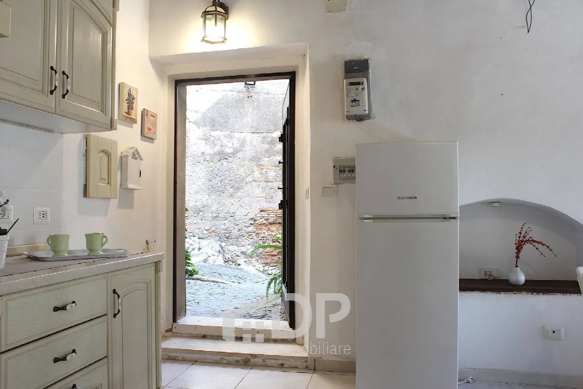 Appartamento in vendita a Palombara Sabina, Centro Storico - foto 5