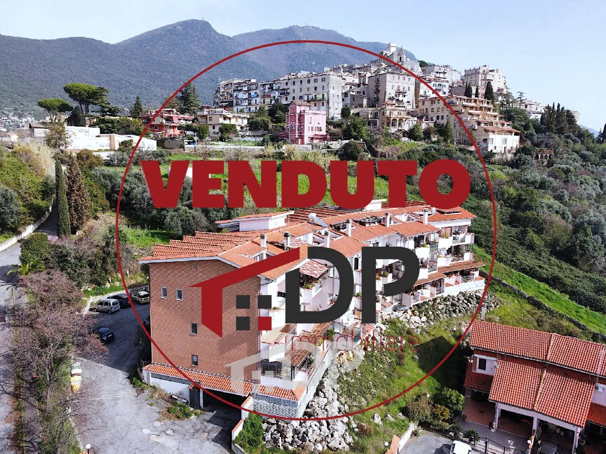 Appartamento in vendita a Palombara Sabina, Semicentrale - foto 1