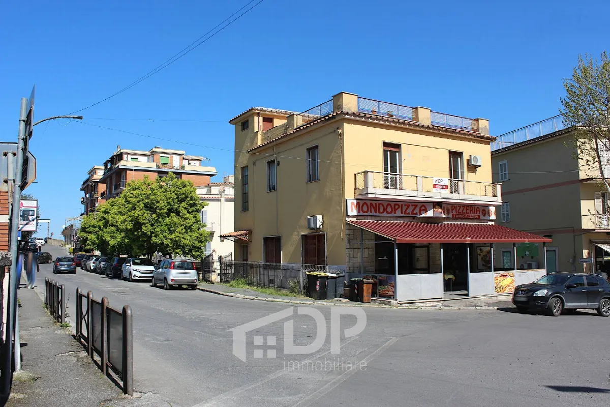 Appartamento in vendita a Palombara Sabina, Semicentrale - foto 2