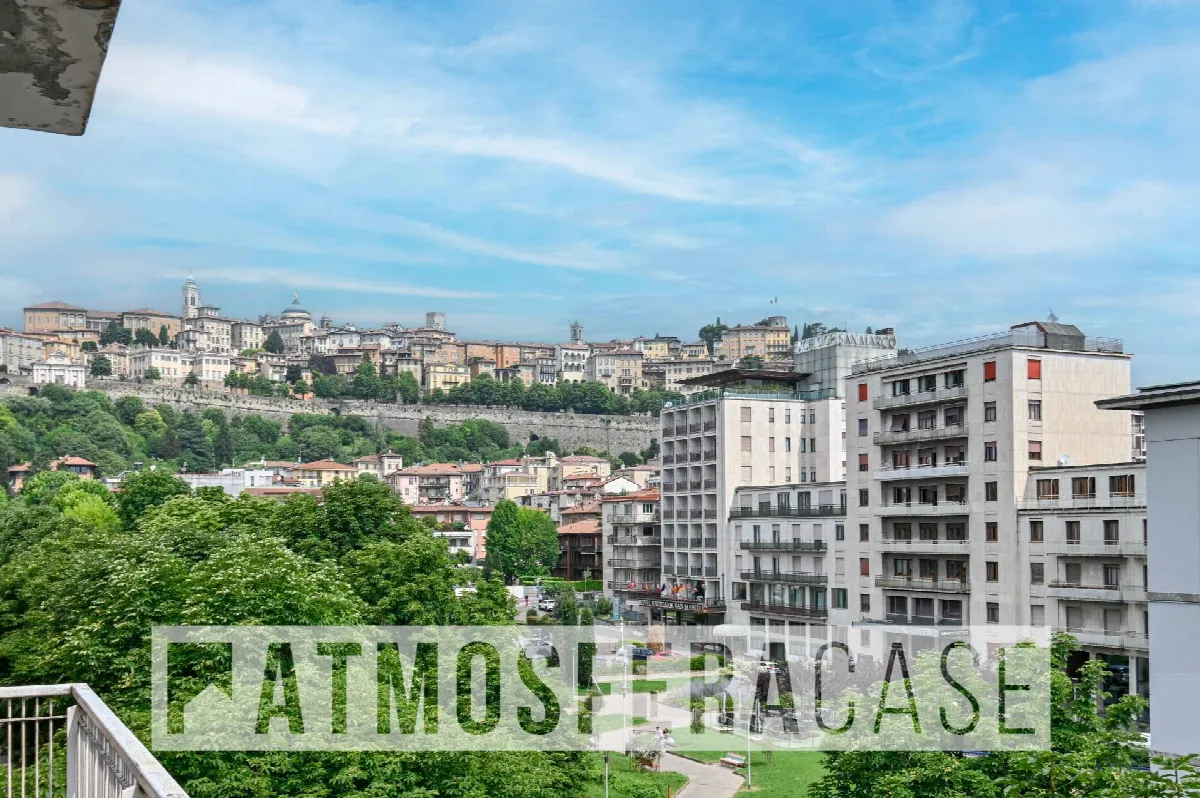 Appartamento in vendita a Bergamo, Centrale - foto 3