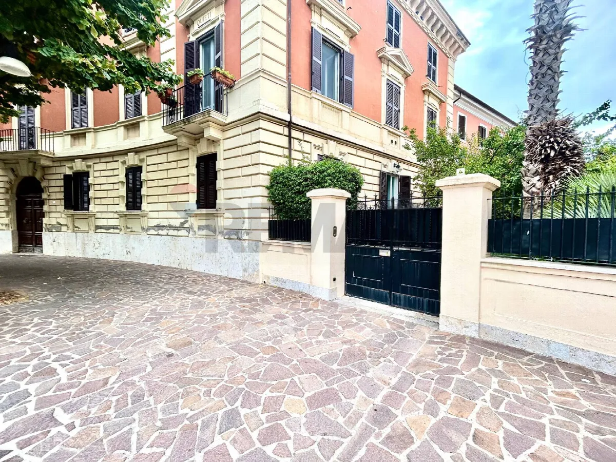 Appartamento in vendita a Terracina, Centro - foto 2