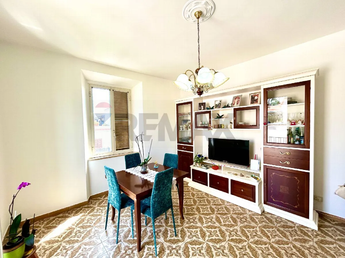 Appartamento in vendita a Terracina, Centro - foto 1