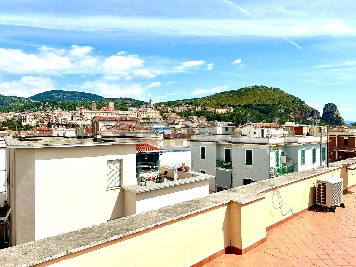 Appartamento in vendita a Terracina, Centro - foto 10