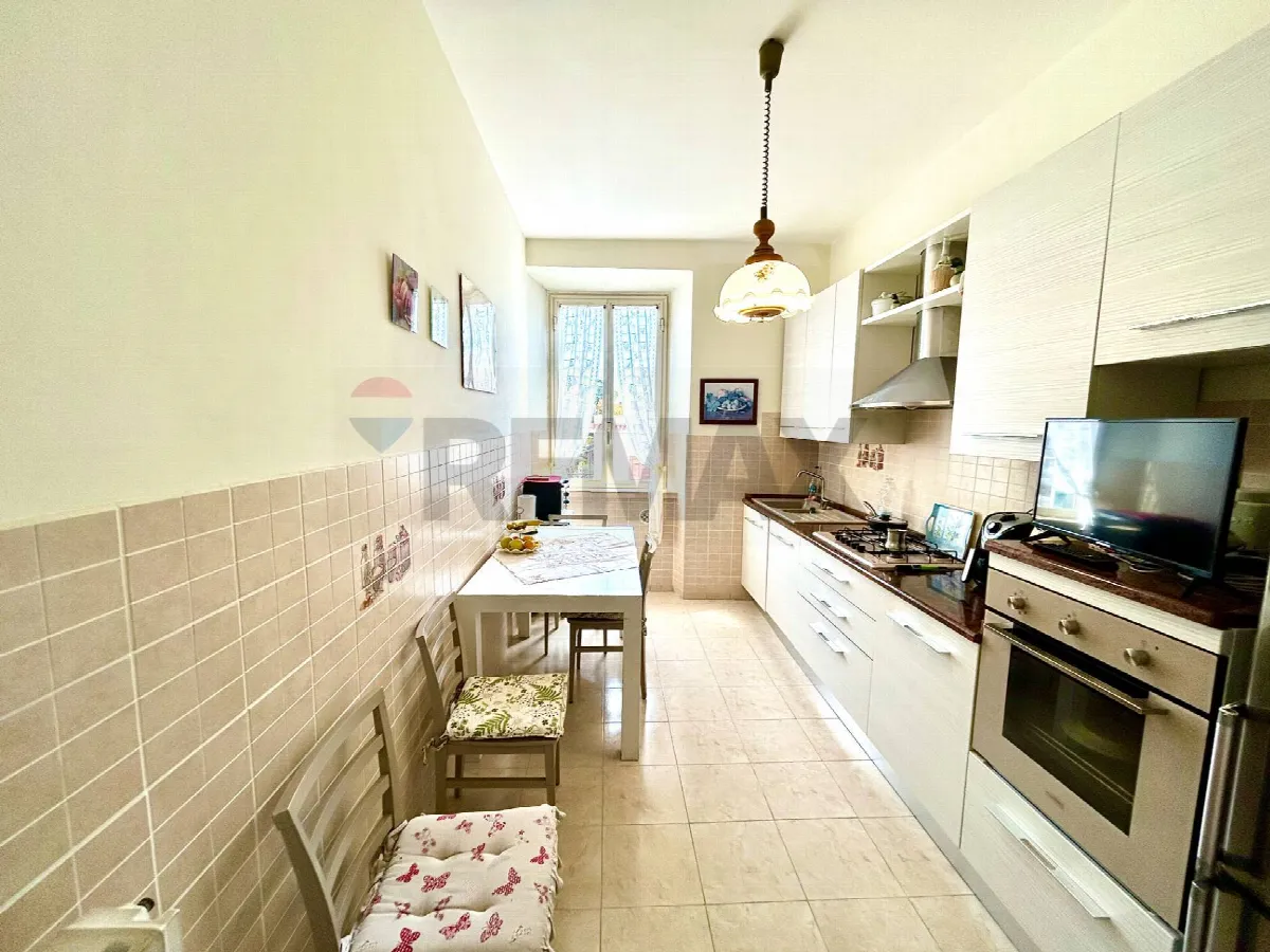 Appartamento in vendita a Terracina, Centro - foto 4