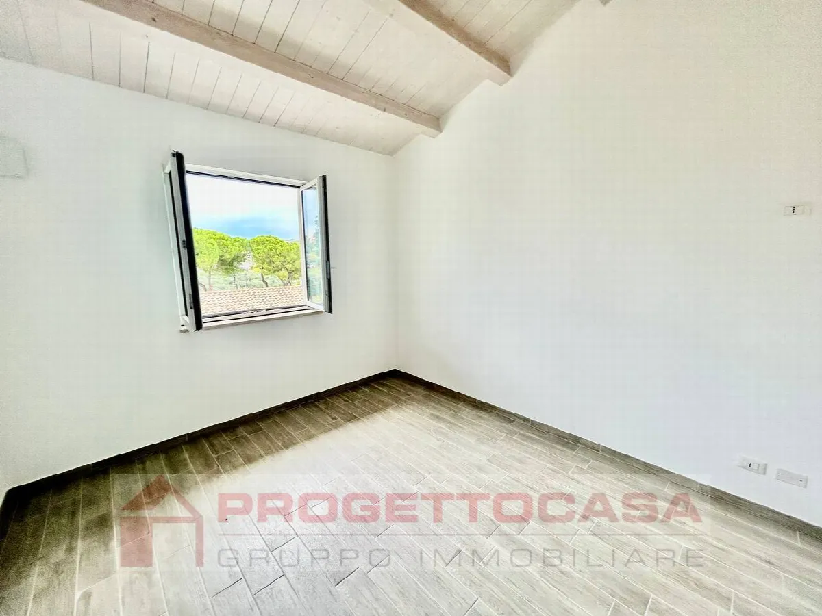 Appartamento in vendita a Nereto - foto 8