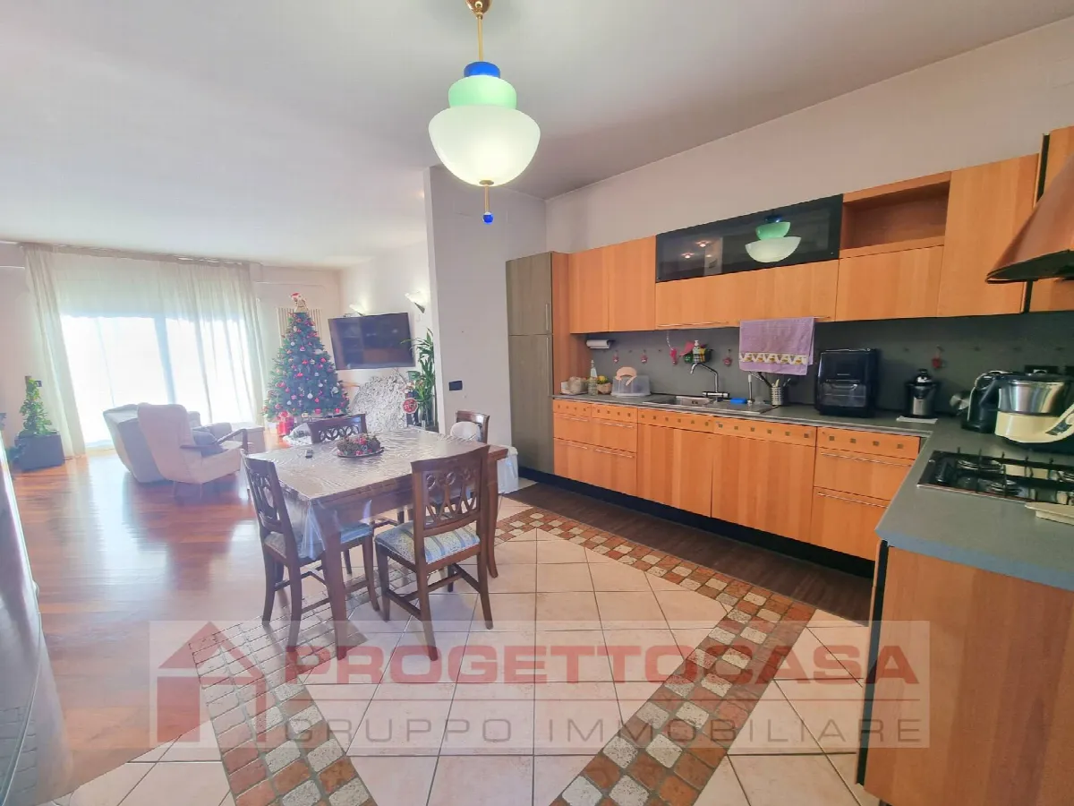 Appartamento in vendita a Monteprandone, CENTOBUCHI - SOTTO SALARIA - foto 8