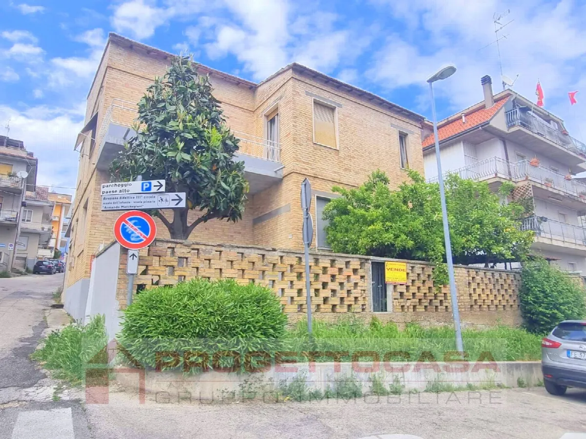 Appartamento in vendita a San Benedetto del Tronto, PAESE ALTO - foto 1