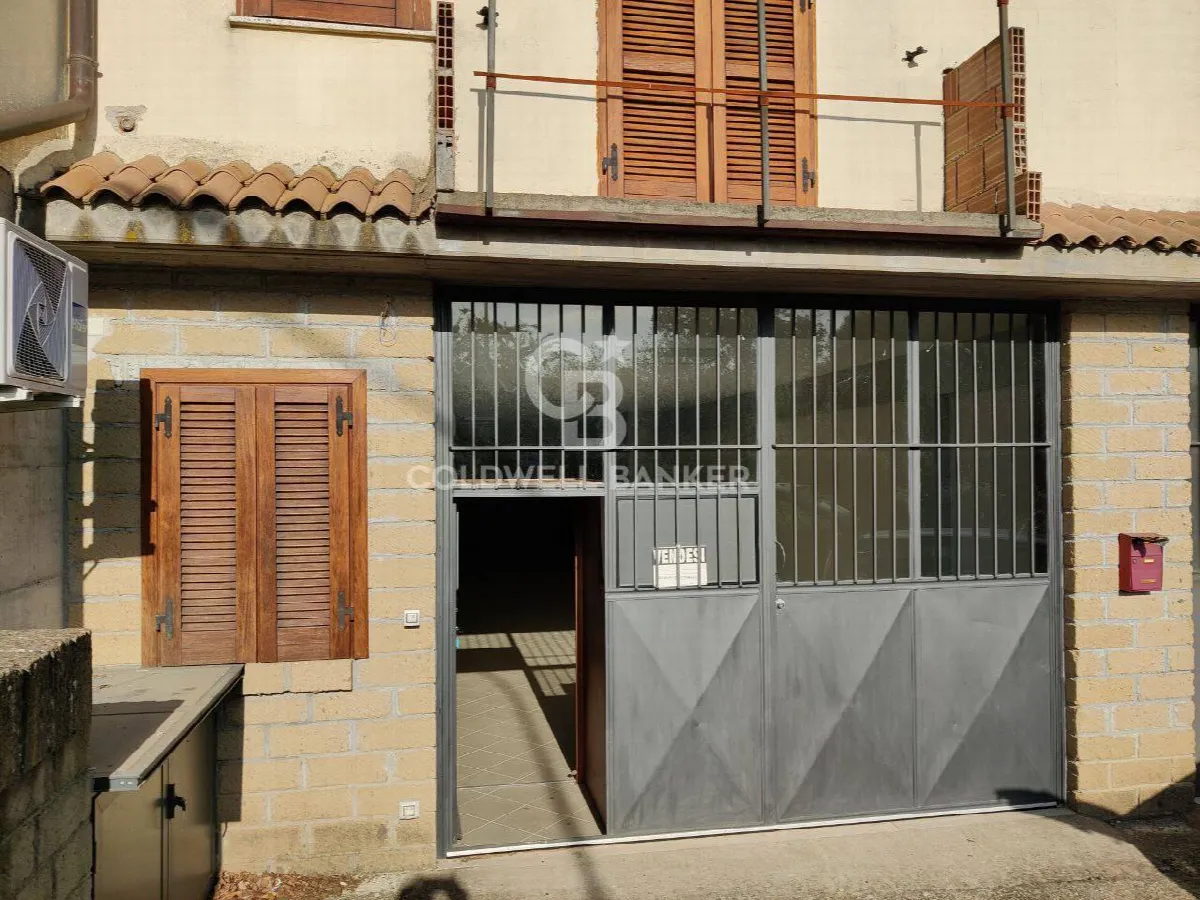 1 locale in vendita a Gradoli - foto 2