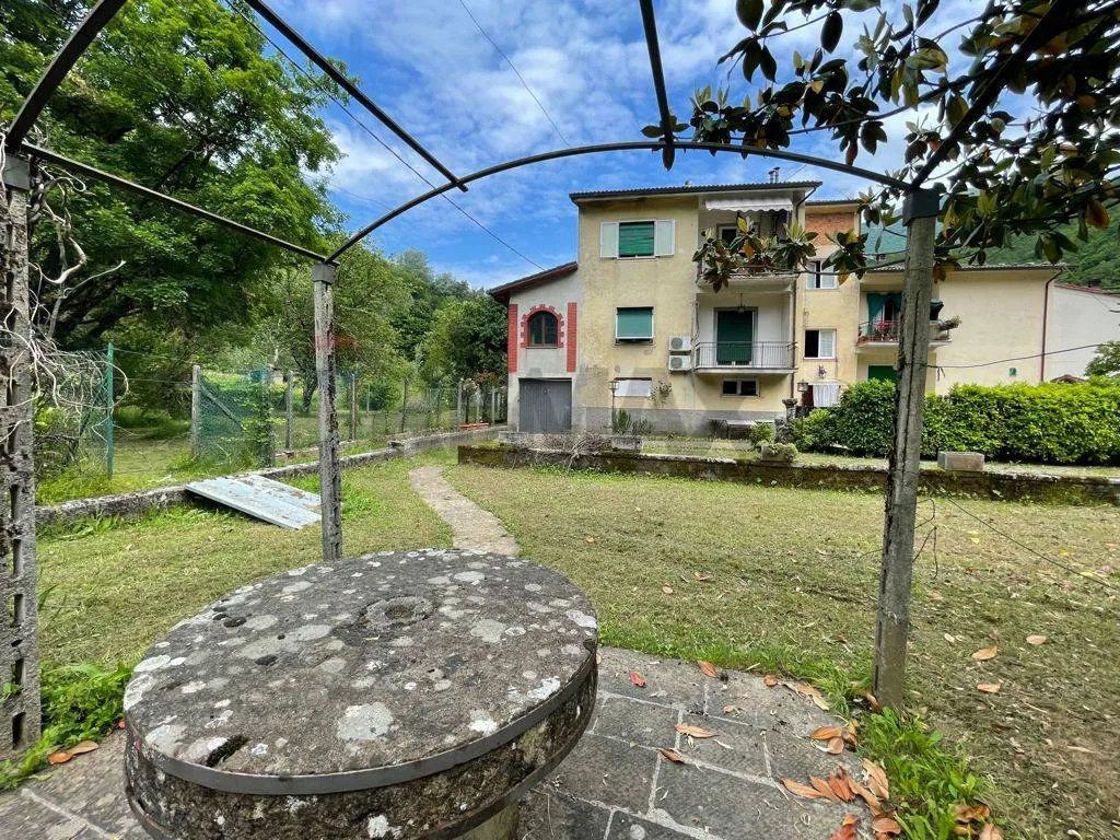 Appartamento in vendita a Bagni di Lucca, Limano - foto 1