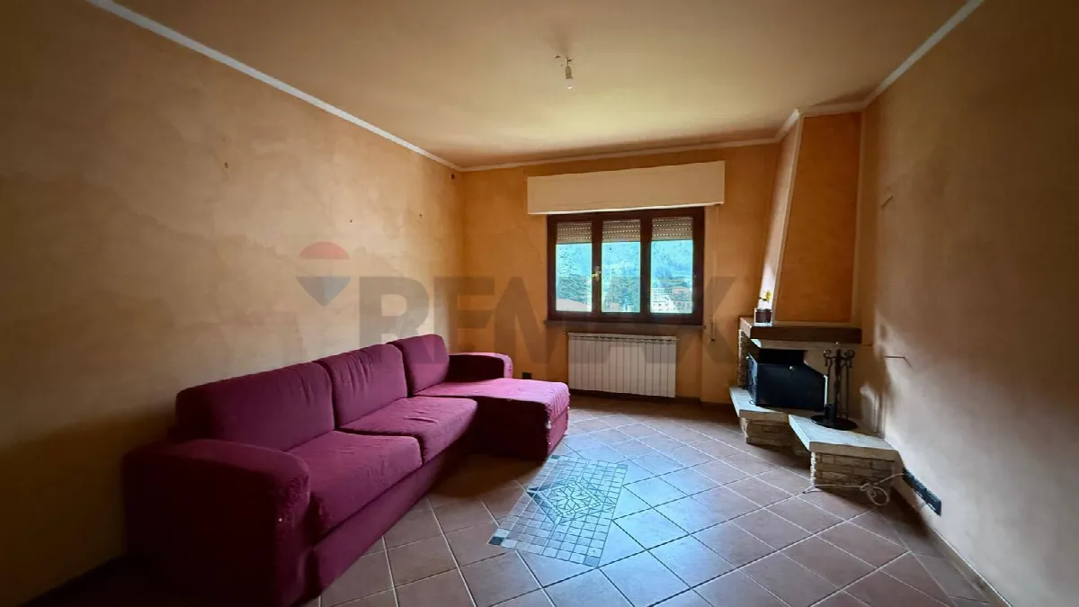 Appartamento in vendita a Bagni di Lucca, Centro - foto 3