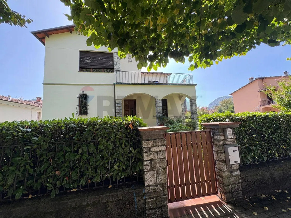 Appartamento in vendita a Borgo a Mozzano, Centro - foto 3