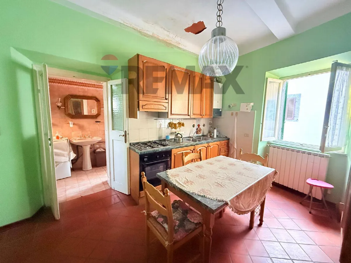 Appartamento in vendita a Bagni di Lucca, Centro - foto 2