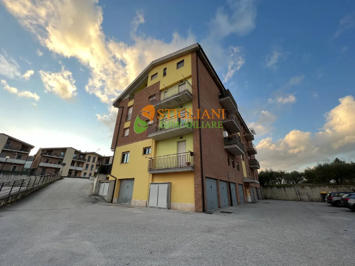 Appartamento in vendita a Mirabello Sannitico, Via Roma - foto 1