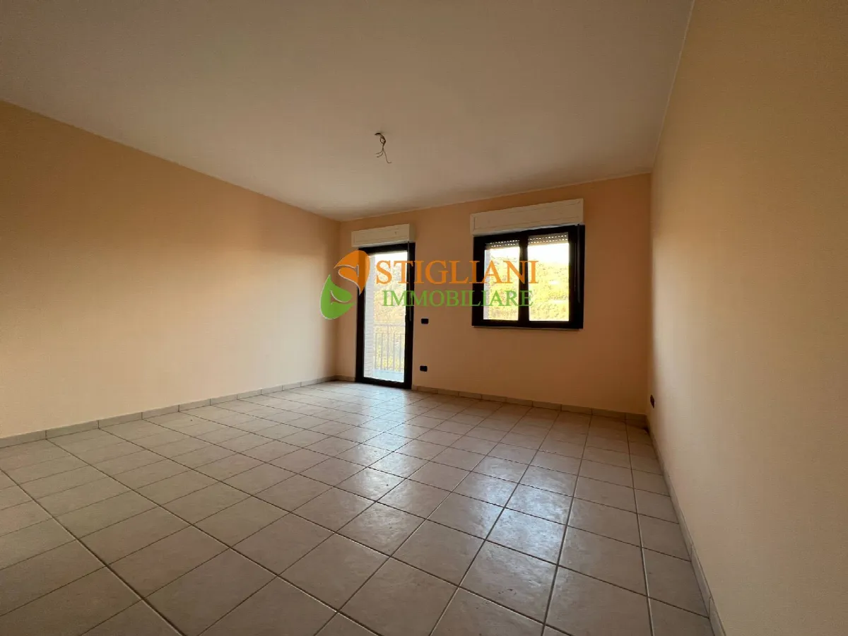 Appartamento in vendita a Mirabello Sannitico, Via Roma - foto 2