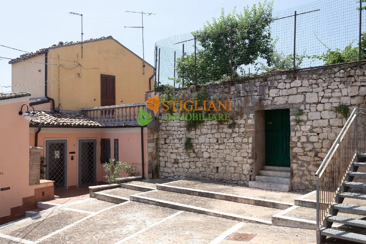 Appartamento in vendita a Campobasso, Vico Pizzoferrato - foto 1