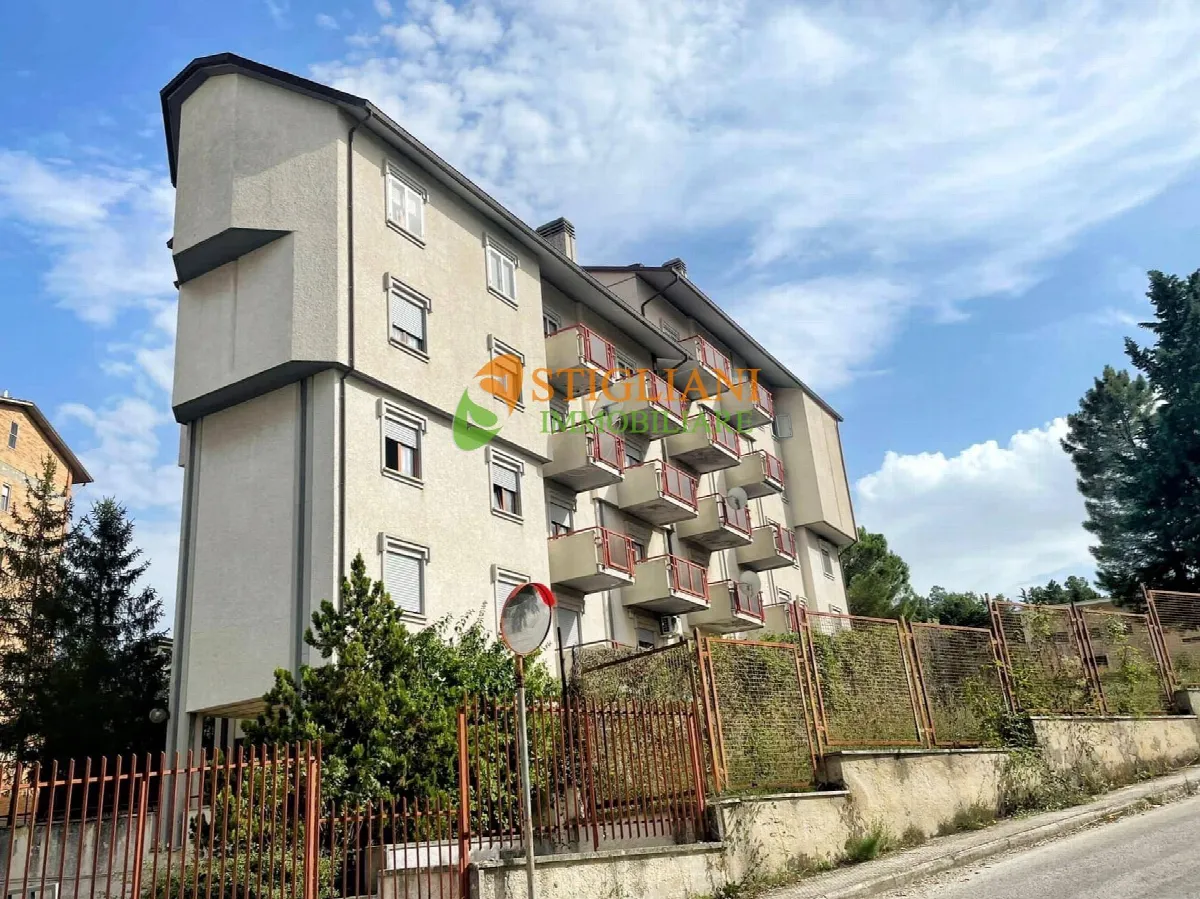 Appartamento in vendita a Campobasso, Via Q. Sella - foto 1