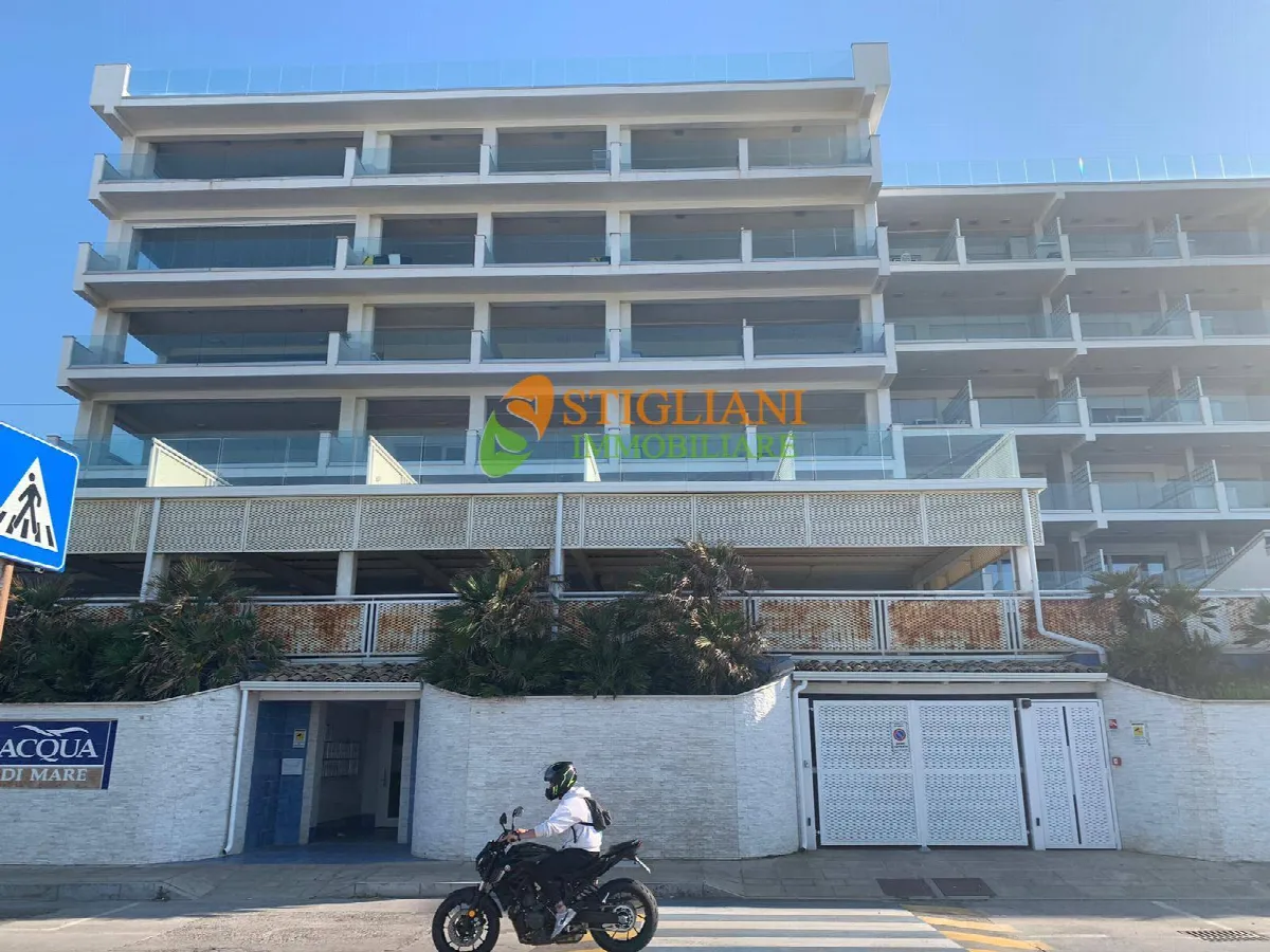 Appartamento in vendita a Termoli, Lungo Mare C. Colombo - foto 2