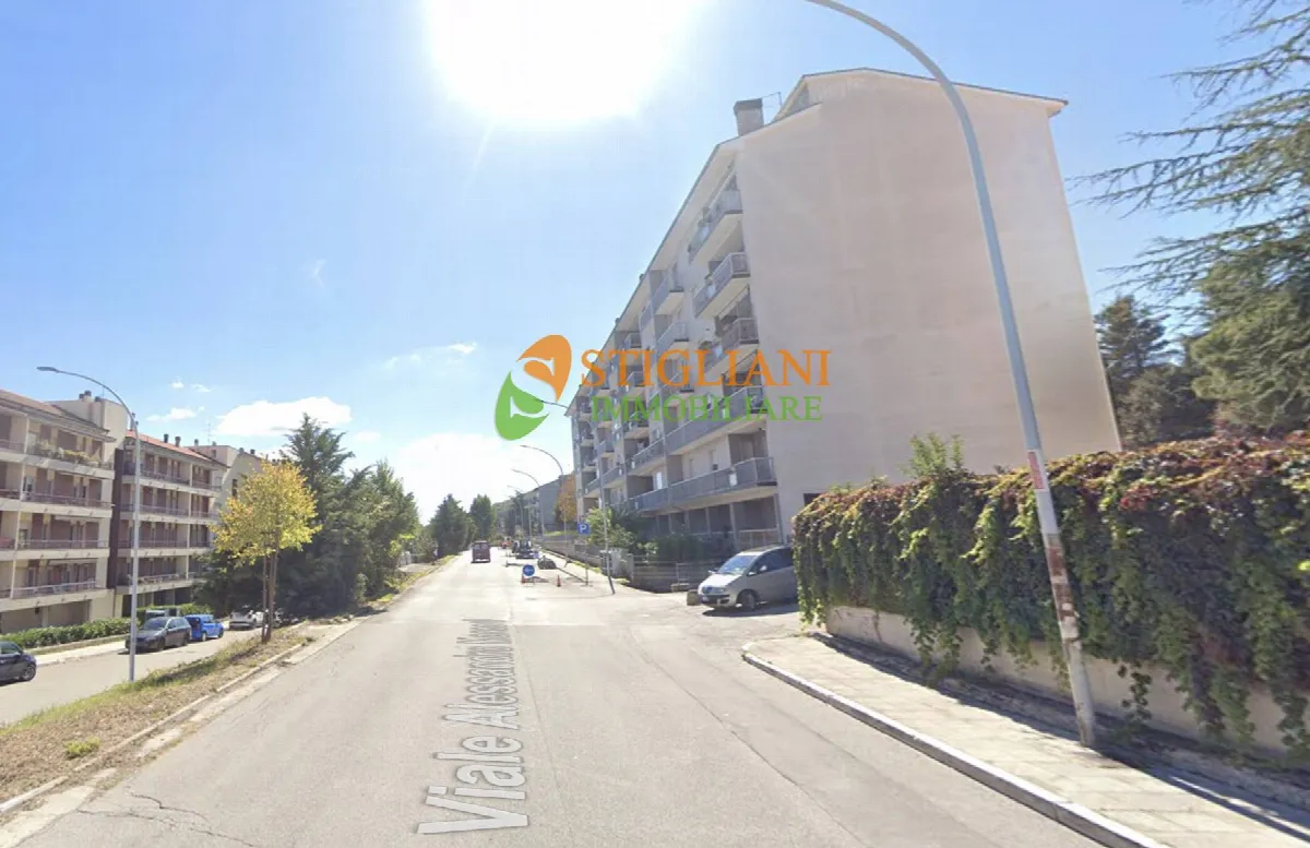 Appartamento in vendita a Campobasso, via Manzoni - foto 1