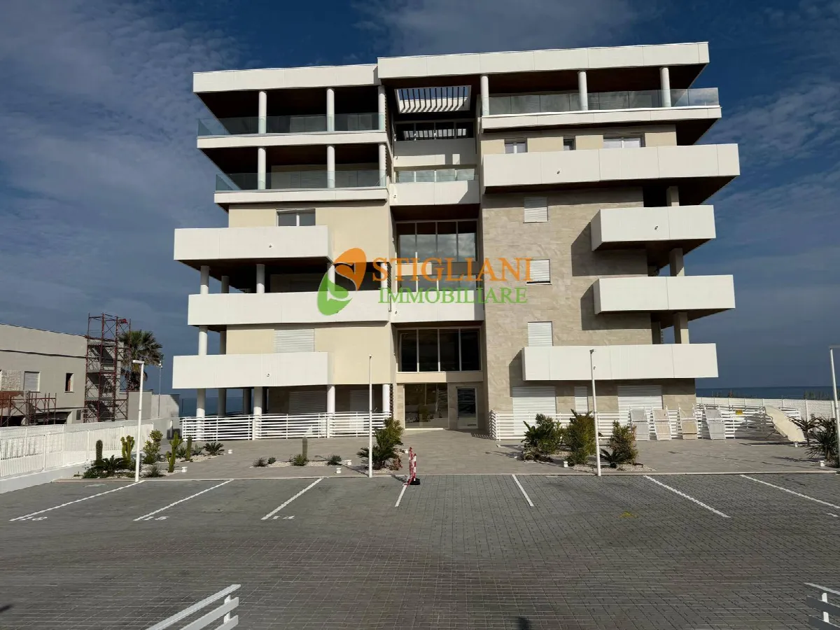 Appartamento in vendita a Termoli, Lungo Mare C. Colombo - foto 1