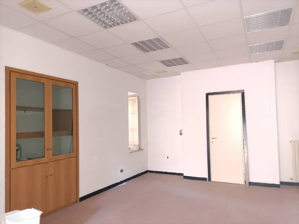ufficio in vendita a Teramo, Centro - foto 3