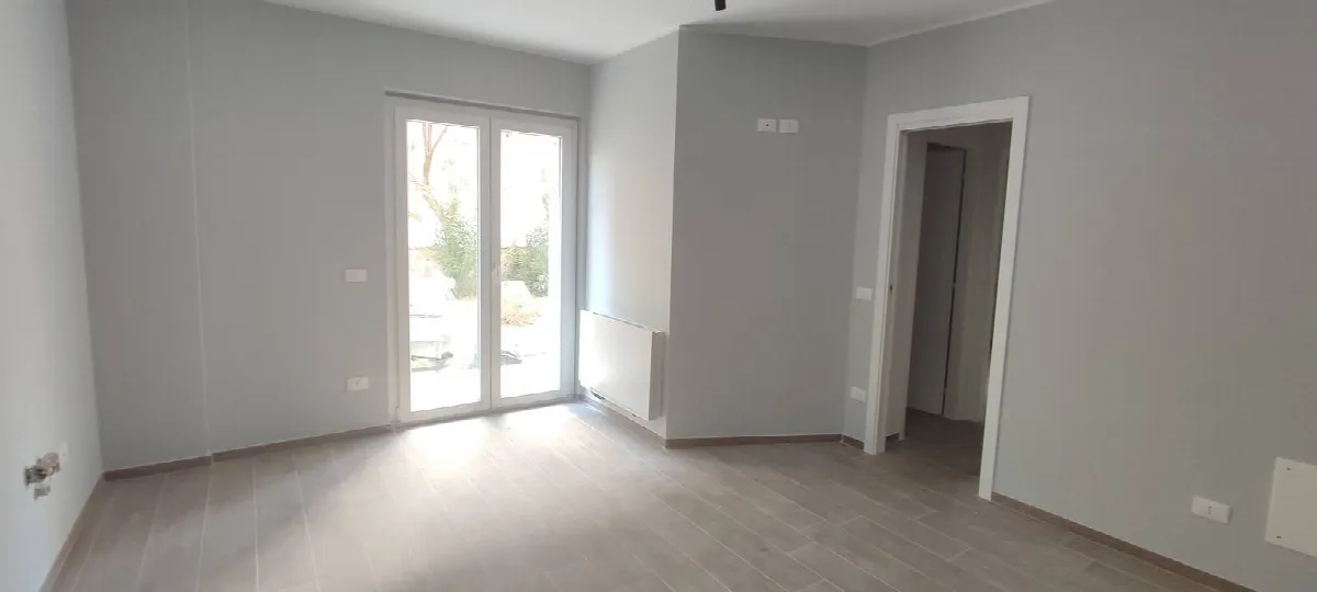 Appartamento in vendita a Alba Adriatica, Zona Mare - foto 4