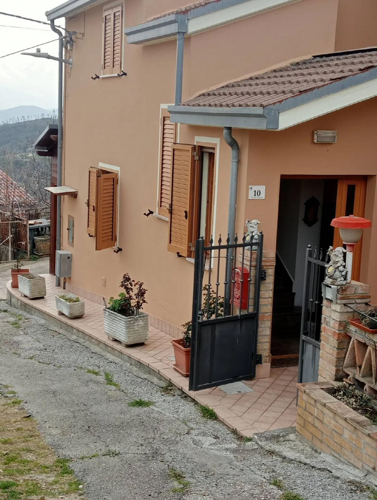 Appartamento con ingresso indipendente in vendita a Teramo, Magnanella - foto 3