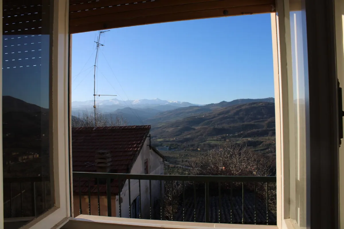 Appartamento con ingresso indipendente in vendita a Teramo, Rocciano - foto 10