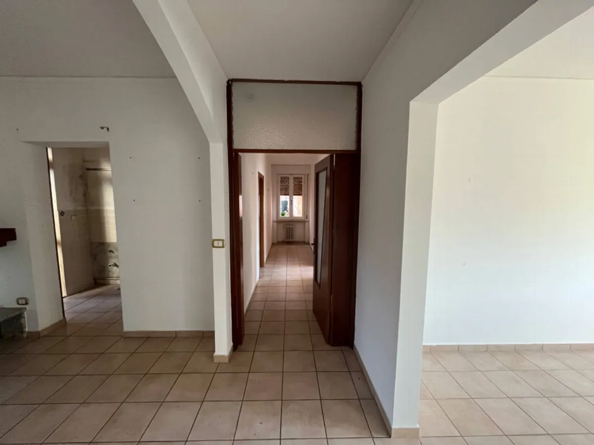 Appartamento con ingresso indipendente in vendita a Teramo, Rocciano - foto 7
