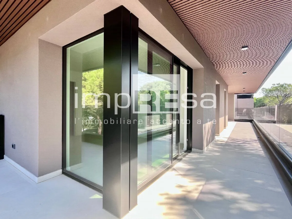 Appartamento in vendita a Lignano Sabbiadoro, Lignano Pineta - foto 1