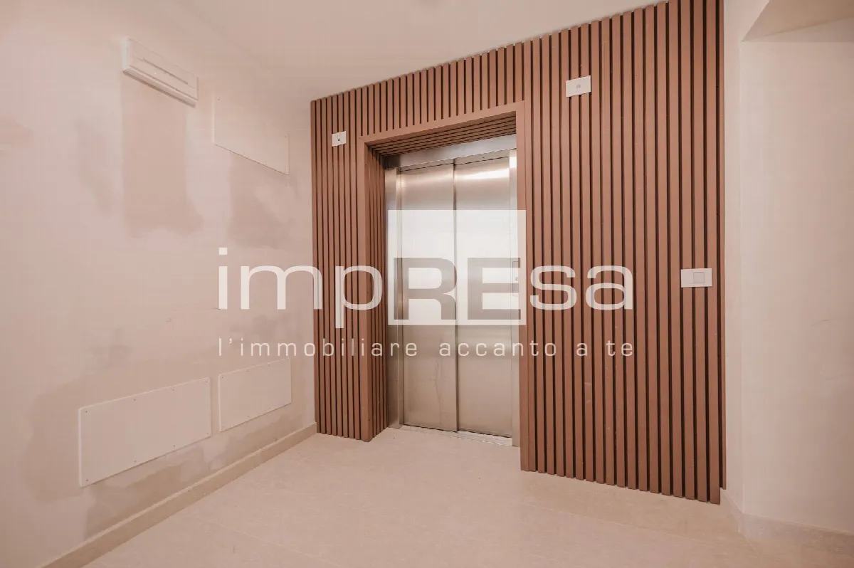 Appartamento in vendita a Lignano Sabbiadoro, Lignano Pineta - foto 2