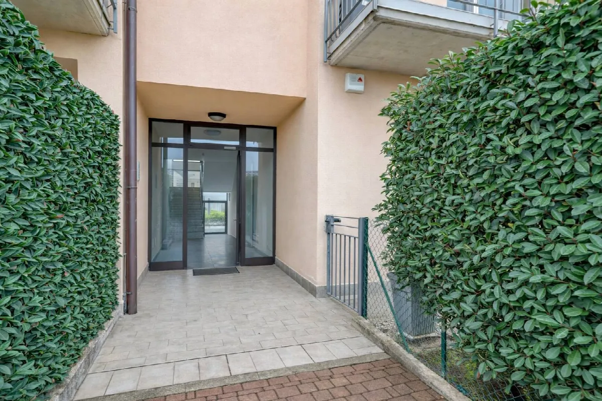 Appartamento in vendita a Carnago, Rovate - foto 3