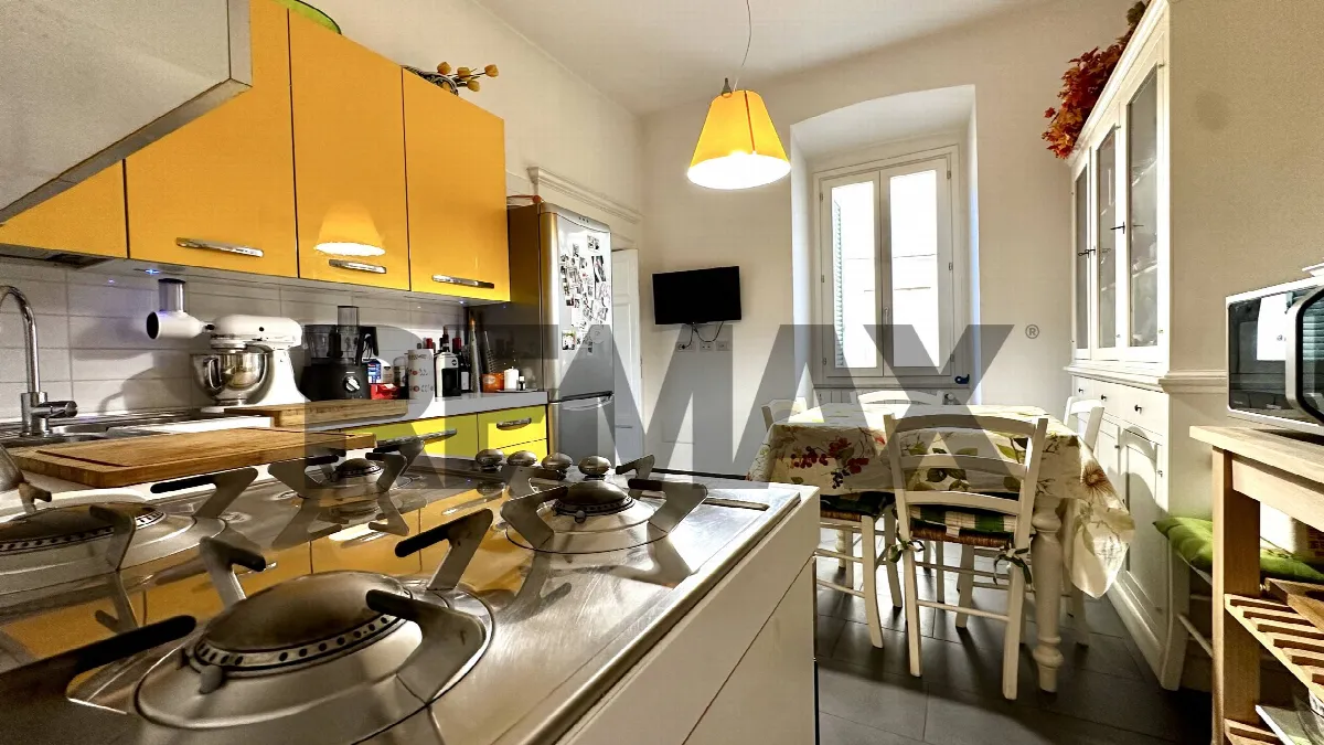 Appartamento in vendita a Sassari, Centro Storico - foto 8