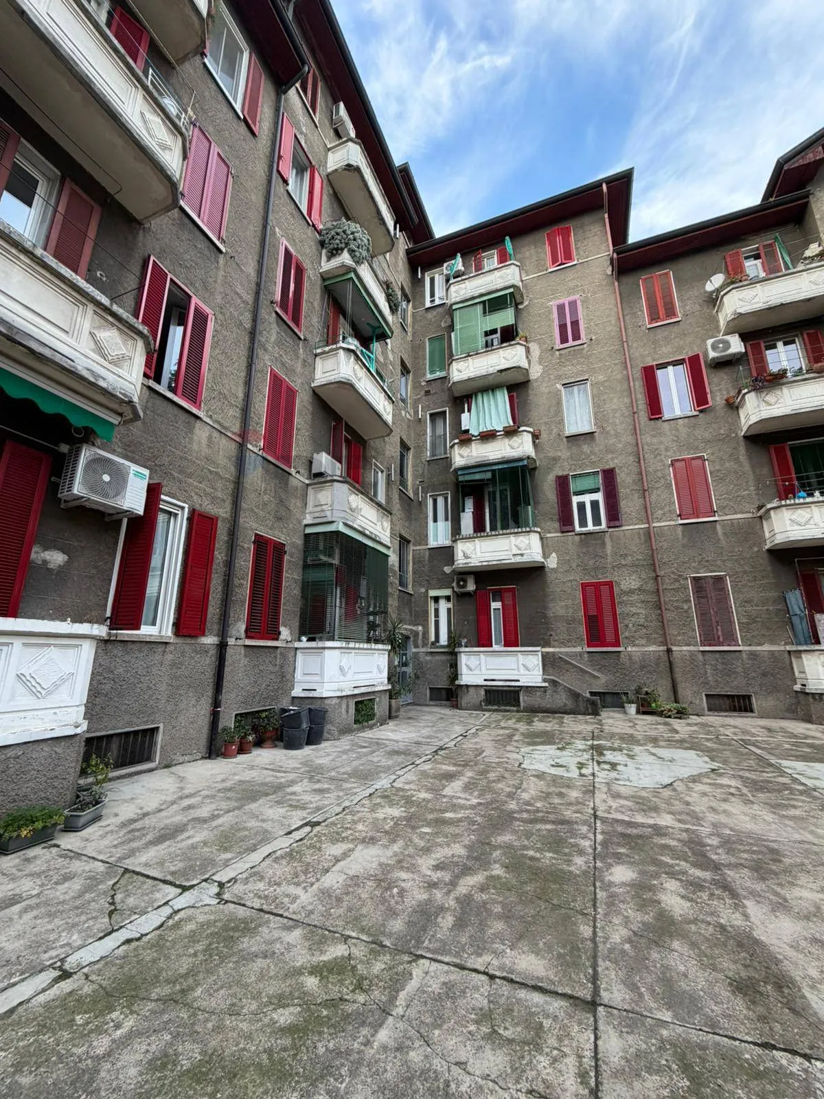 Appartamento in vendita a Milano, Certosa - foto 1