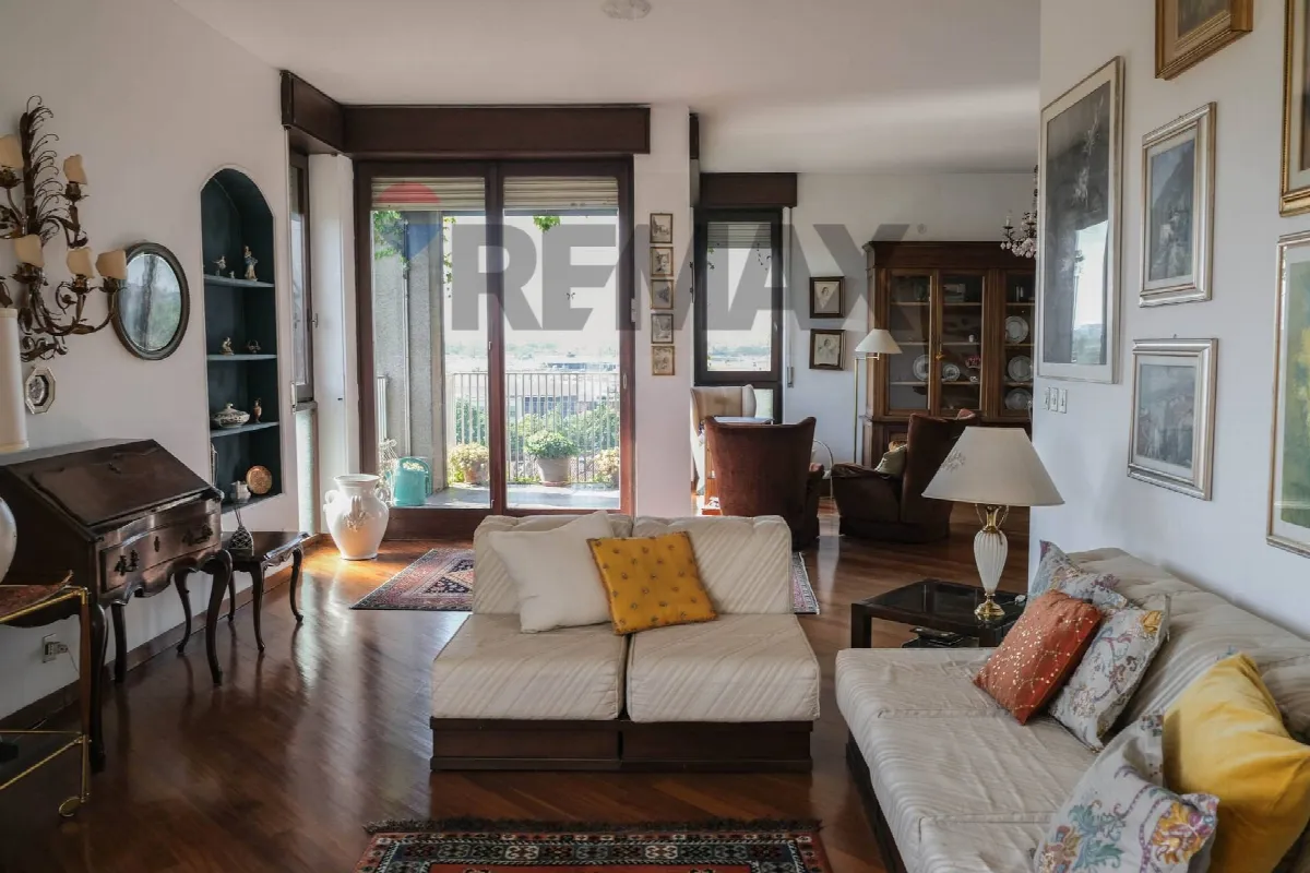Appartamento in vendita a San Donato Milanese, Metanopoli - foto 2