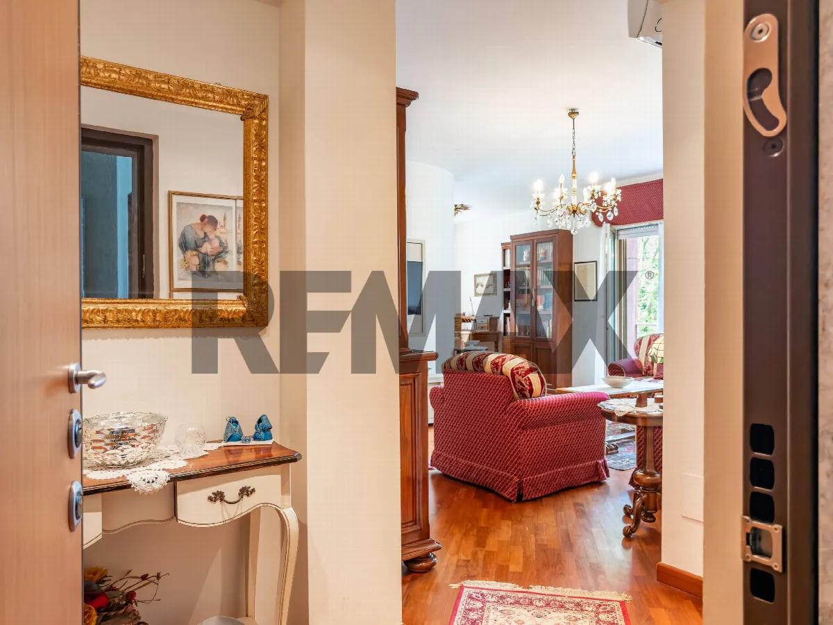 Appartamento in vendita a San Donato Milanese, Metanopoli - foto 2