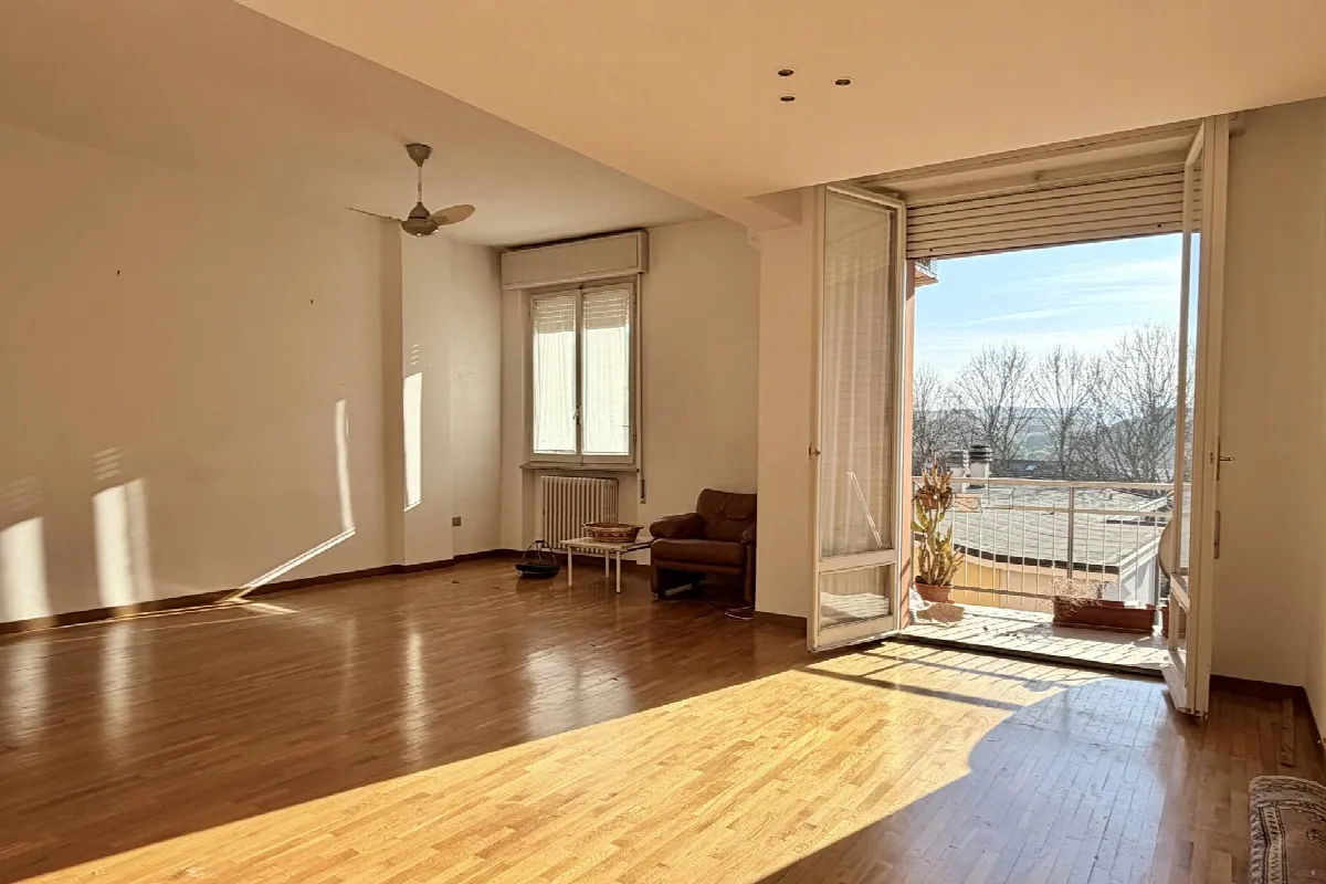 Appartamento in vendita a Pesaro, Mare - foto 1