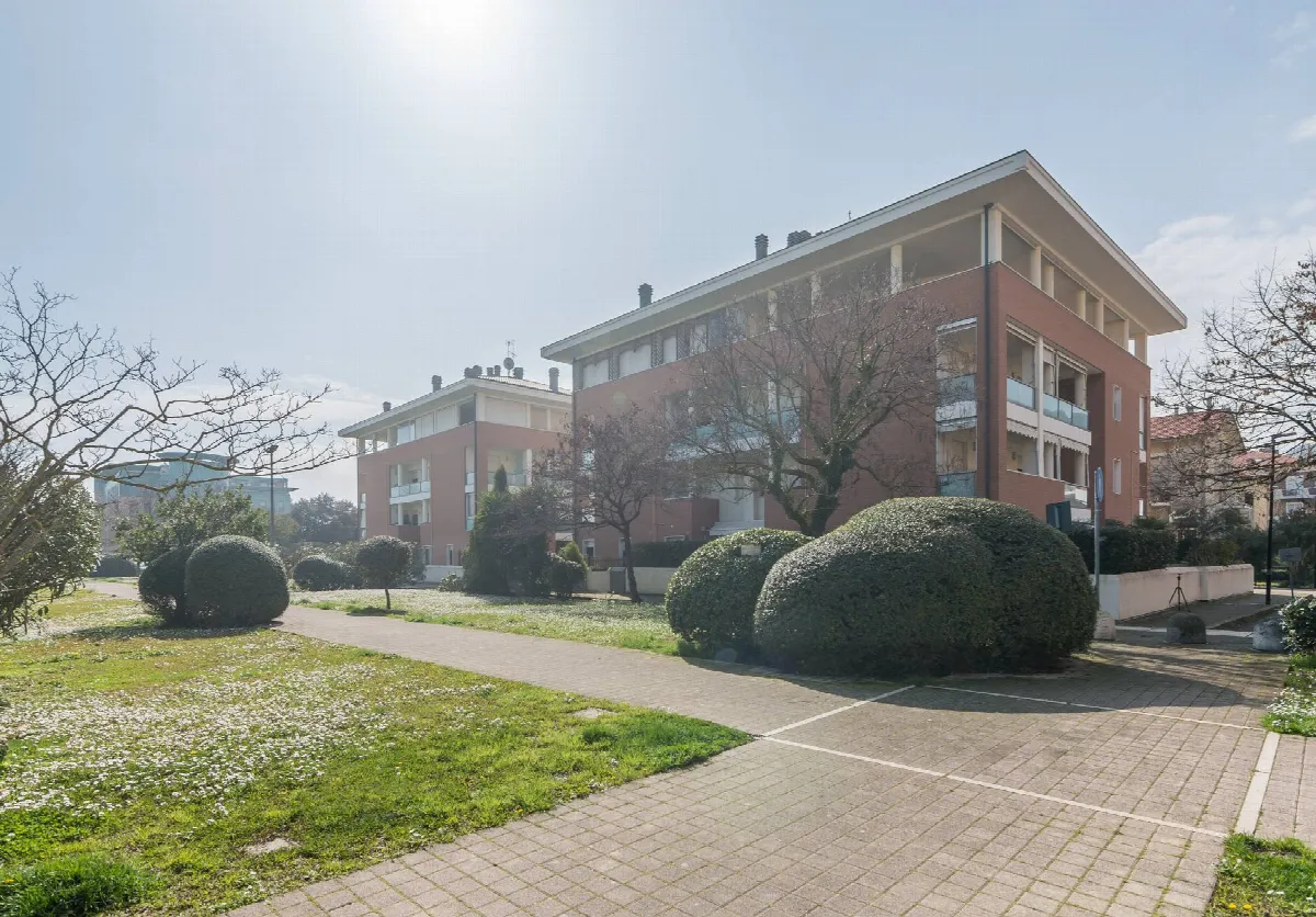 Appartamento in vendita a Pesaro, Mare - foto 2