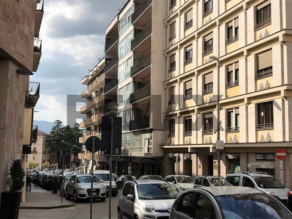 Appartamento in vendita a Benevento, Centro - foto 5