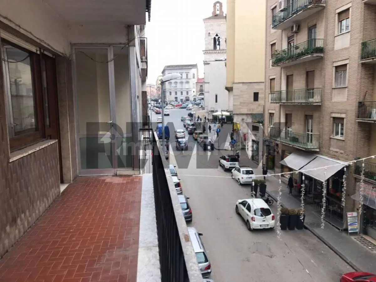 Appartamento in vendita a Benevento, Centro - foto 8