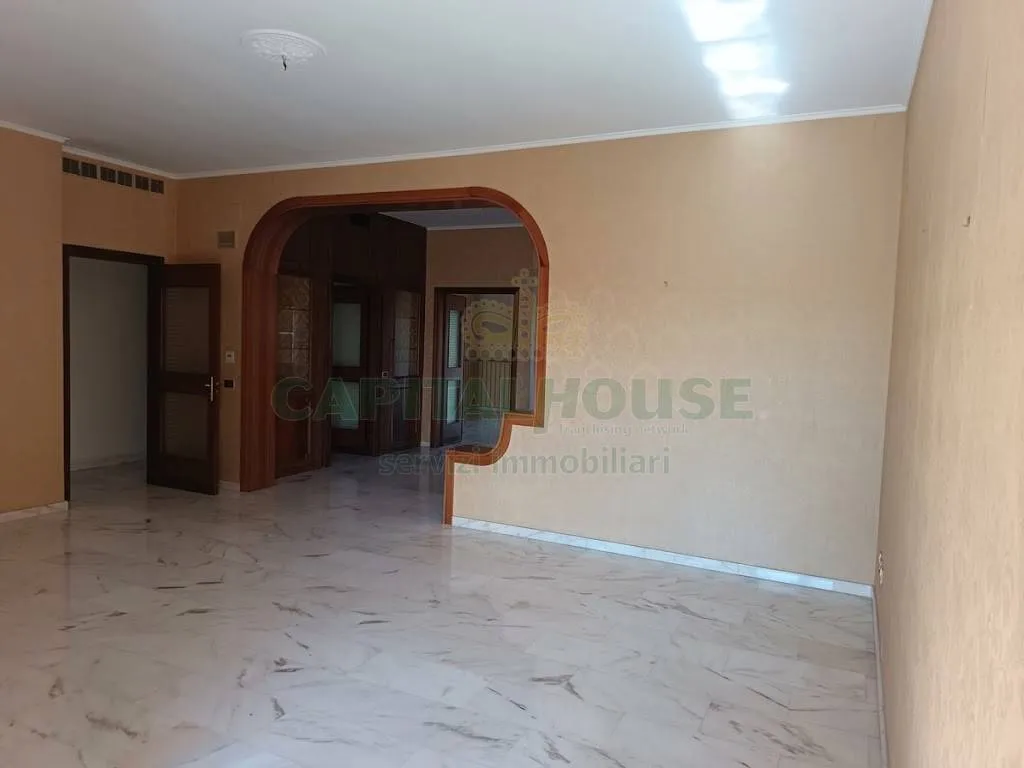Appartamento in vendita a Caserta, Corso Giannone - foto 2