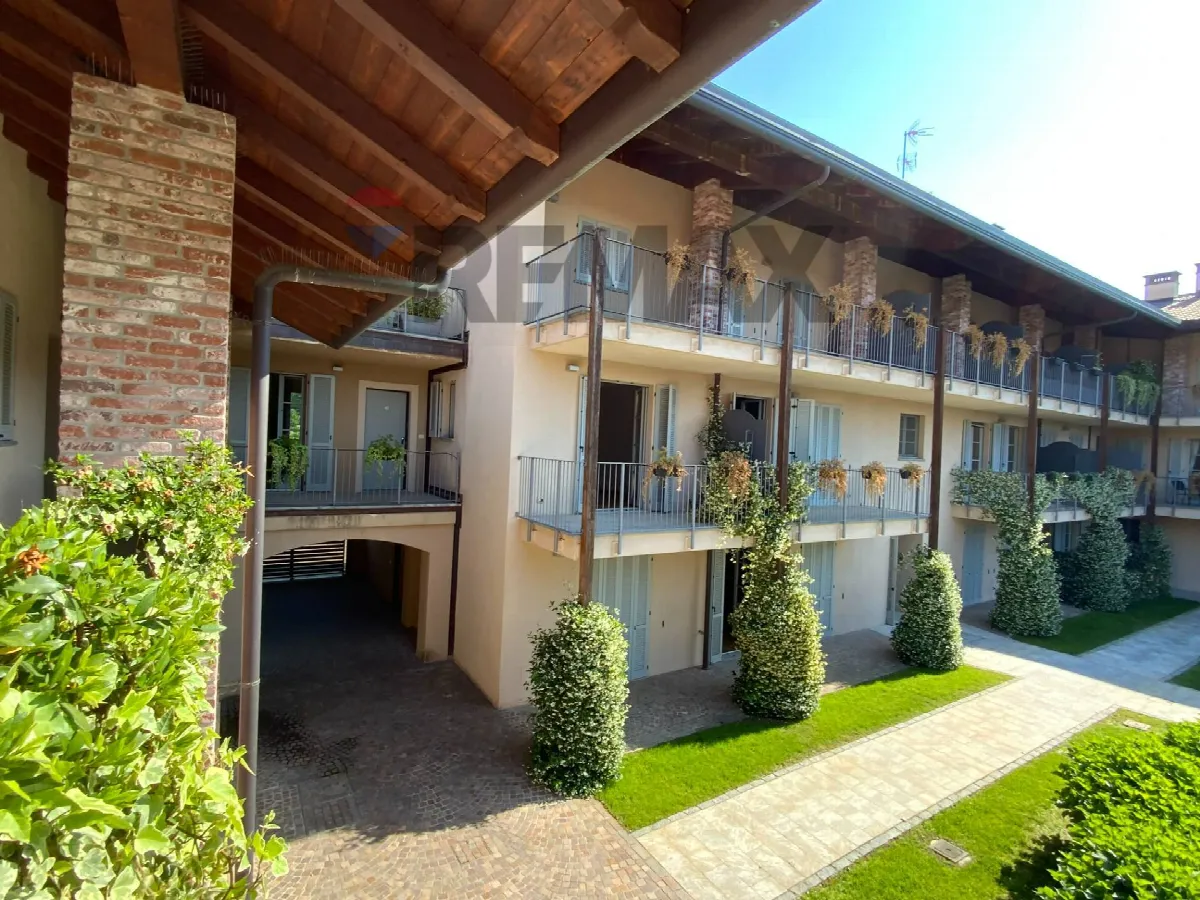 Appartamento in vendita a Bogogno - foto 1